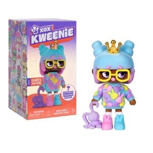 XOX Premium 4” Figure and Display Case from The Peculiar Kweenies Series. NEW